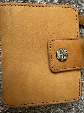 Timberland Tan Suede Bifold Wallet with Logo Snap
